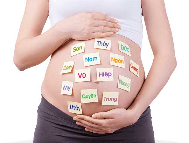 Đặt tên con theo họ mẹ liệu có được không?
