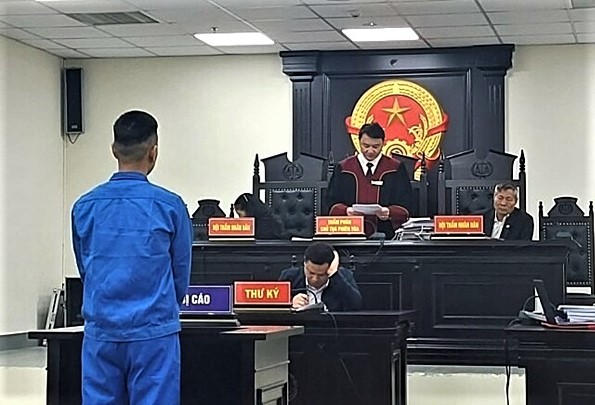 Huỳnh Bá Đ phạm tội Lạm dụng chức vụ, quyền hạn chiếm đoạt tài sản