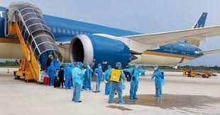 Khai mạc phiên tòa xét xử đại án các “chuyến bay giải cứu” với 54 bị cáo