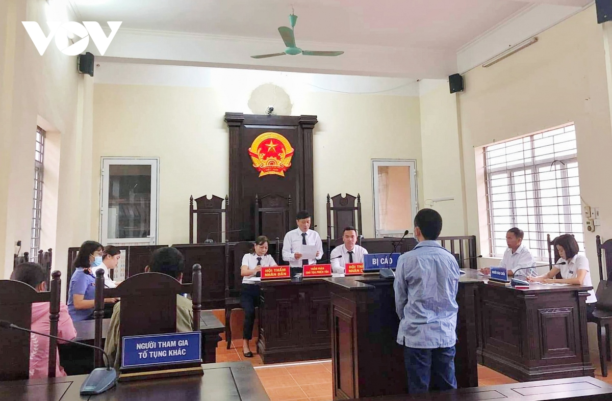 Hoàn thiện chính sách điều tra thân thiện đối với người dưới 18 tuổi trong pháp luật tố tụng hình sự
