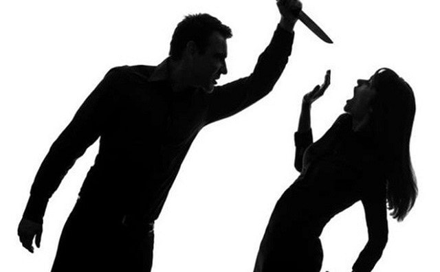 “Ra tay” nhưng chưa “đoạt mạng”: Tội giết người và giết người chưa đạt.